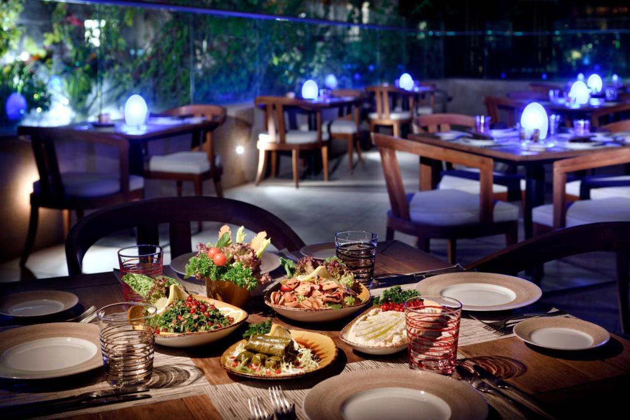 Voco - Riyadh, An Ihg Hotel - فندق فوكو الرياض, احدى فنادق مجموعة إنتركونتيننتال Exterior photo The Deck